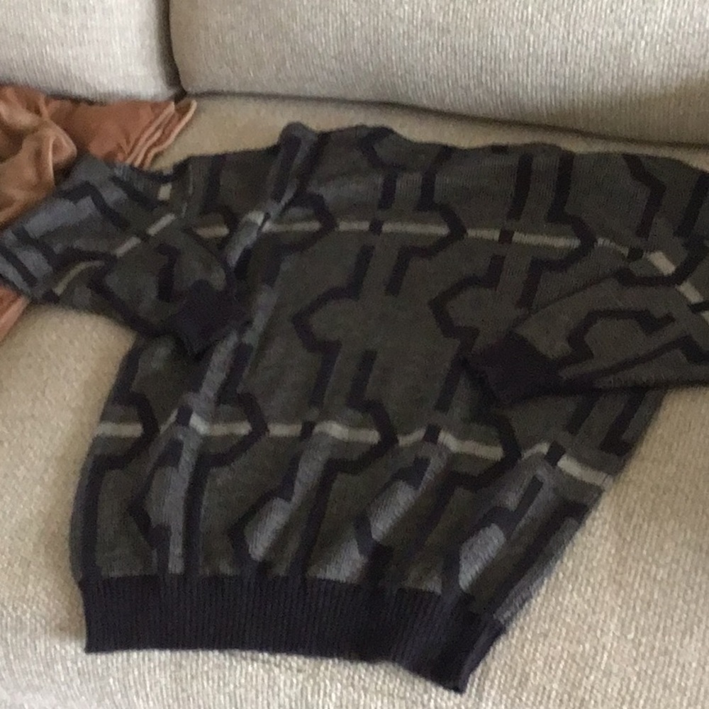 MONDO di Marco vintage sweater, Black/gray, size small - Picture 6 of 7